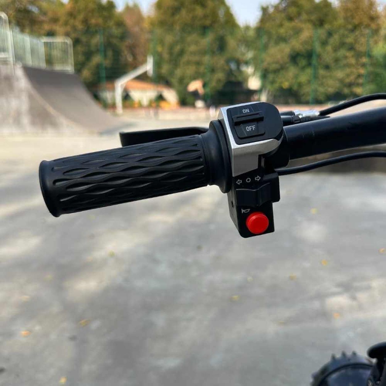 Супер цена‼️ Электросамокат ECOBIKE Zen U12 PRO Красный 800W, 15Ah