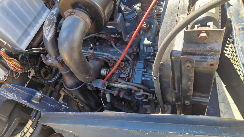 silnik Kubota  D1105-EU2 Moffett pompa hydromatik  wózek podwieszany