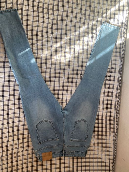 Calças Tiffosi Modelo Harry Com Rasgos Tamanho 44