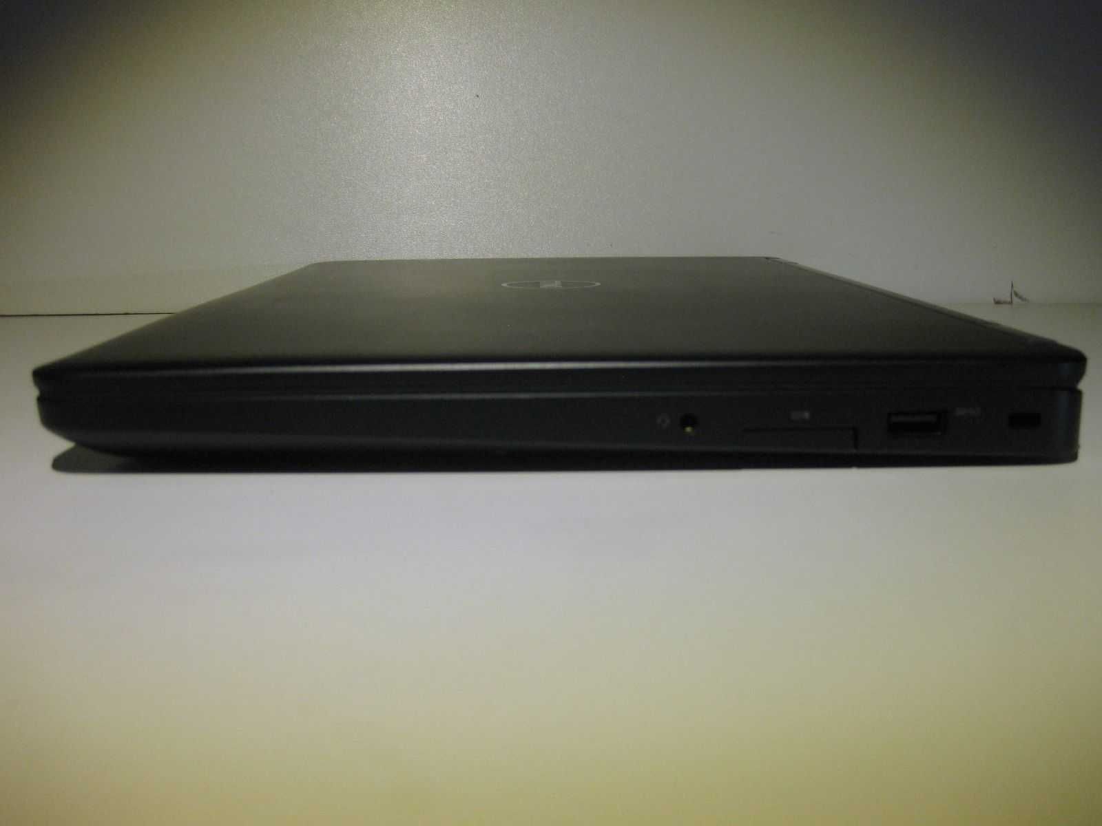 Ноутбук Dell Latitude E5470 14' 1366x768 i3-6100u 2.1GHz 8GB 240GB SSD