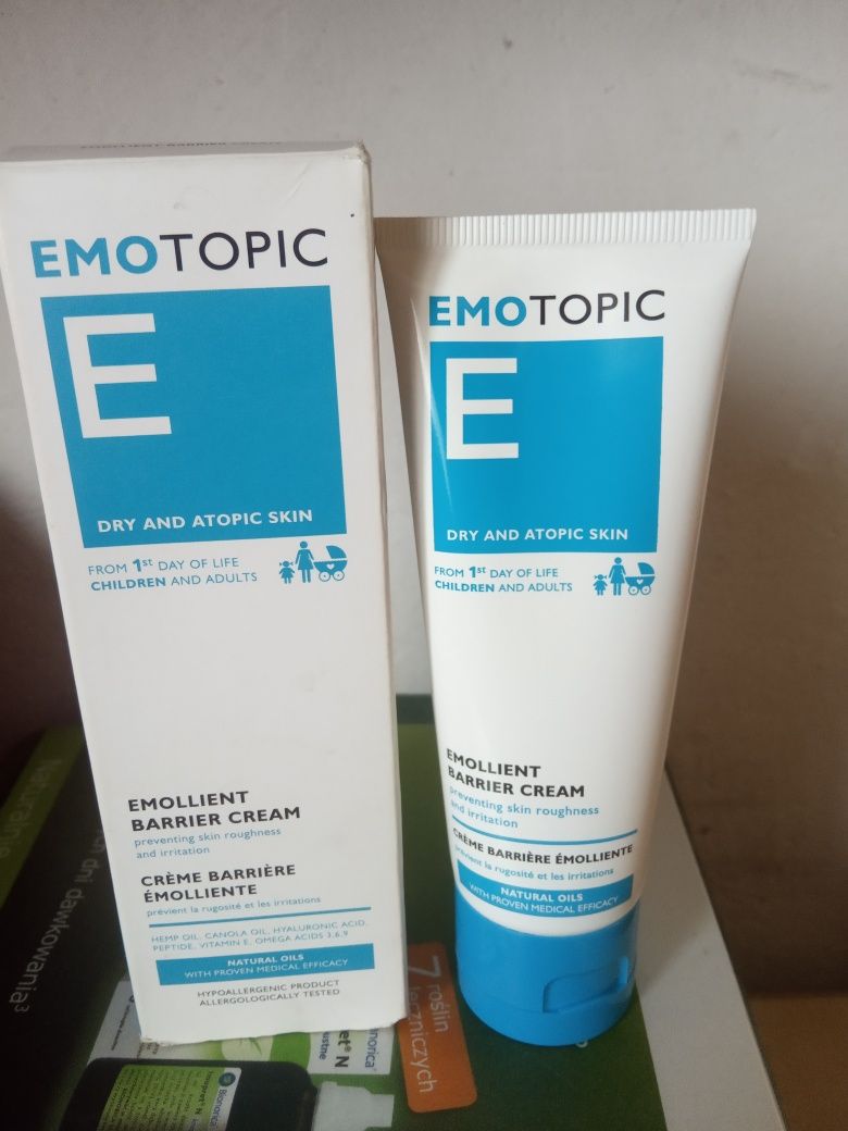 Emotopic emolientowy krem barierowy