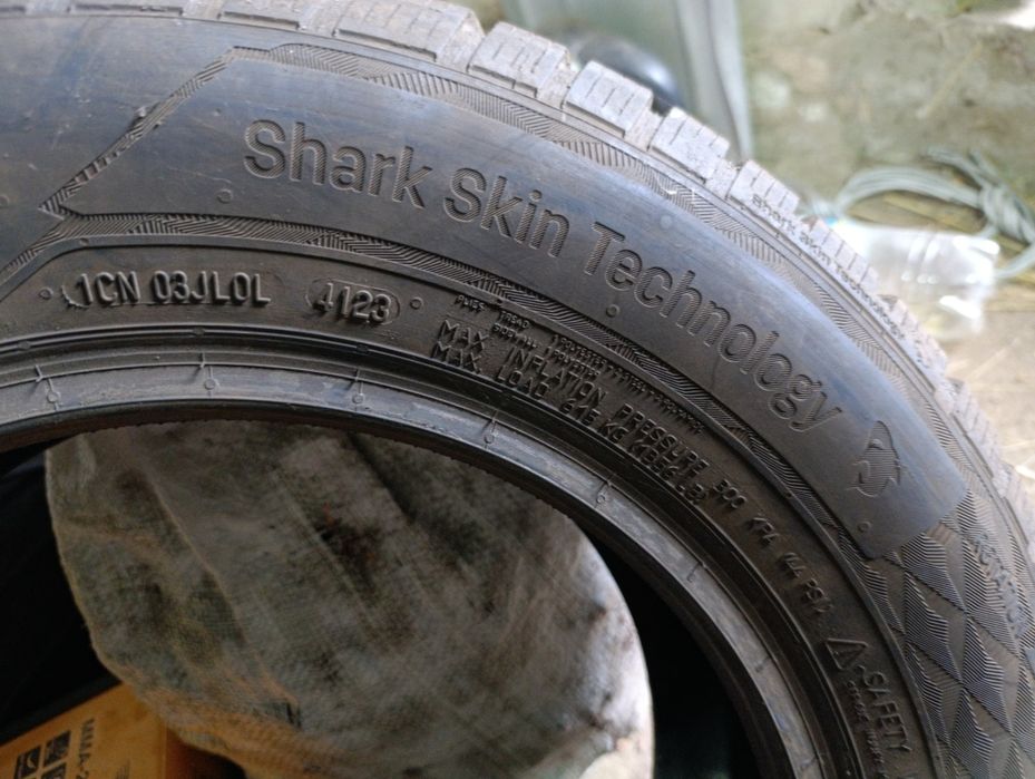 Продам резину б.у r15