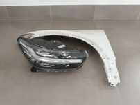 Farol e guardalamas Volvo XC40 2020