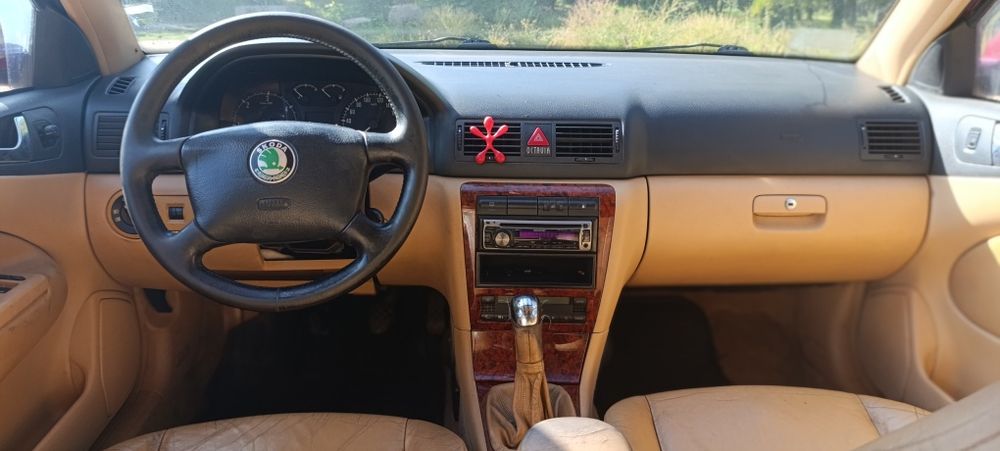SKODA (Шкода) OCTAVIA Laurin&Klement комбі 1999р.