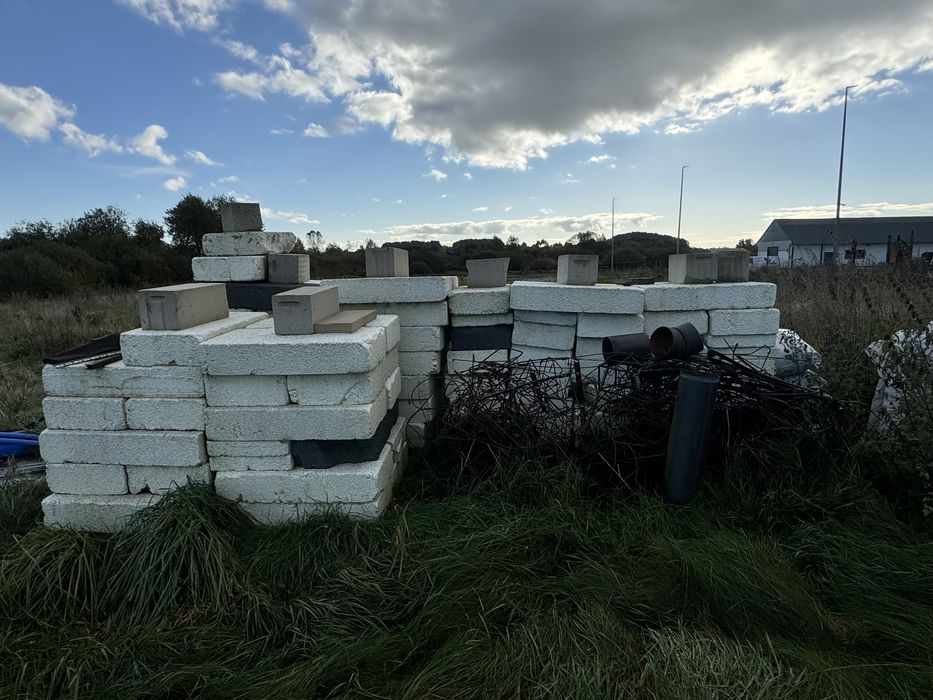 POSPRZĄTAMY budowę, piwnicę, posesję, garaż, papę, złom, drzewo, gruz