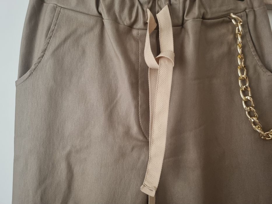 Spodnie woskowane Xana r.36/38, S, M piekny łancuch