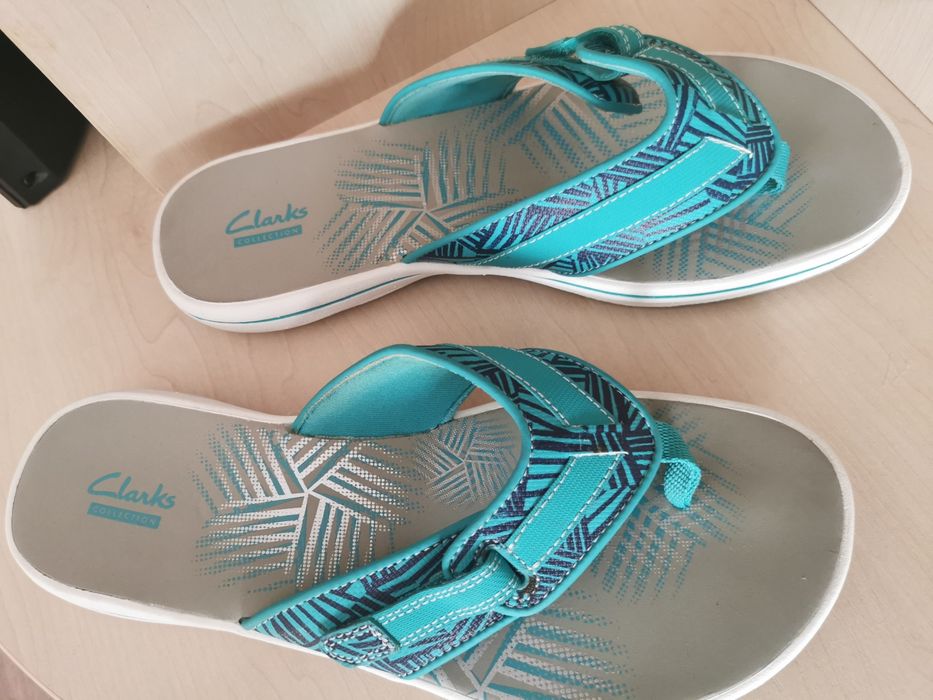 Шлепки Clarks 40-41р стелька 27 см