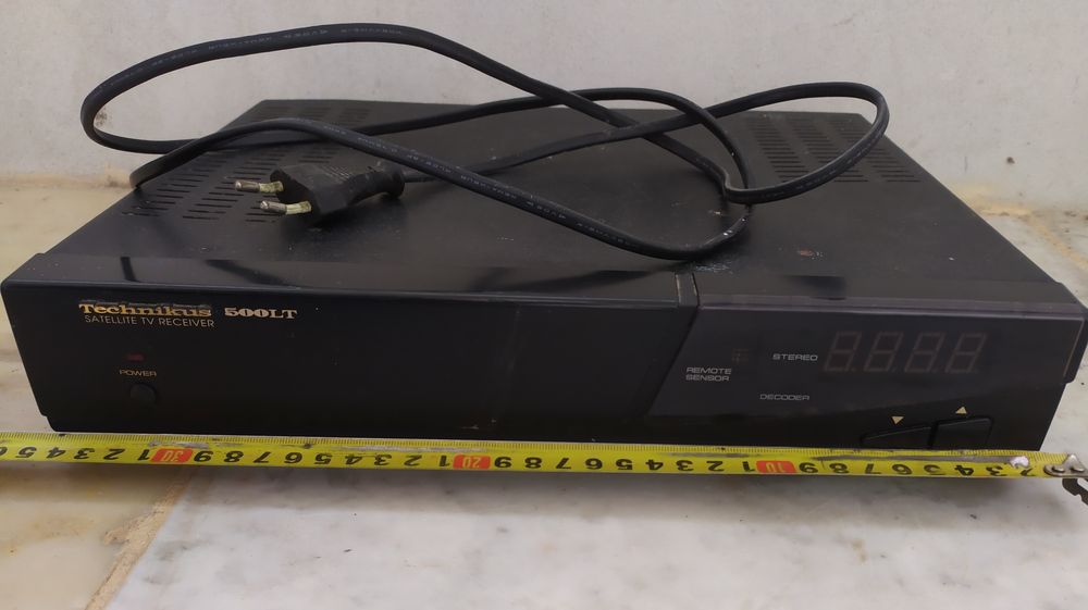 Супутниковий телевізійний ресивер