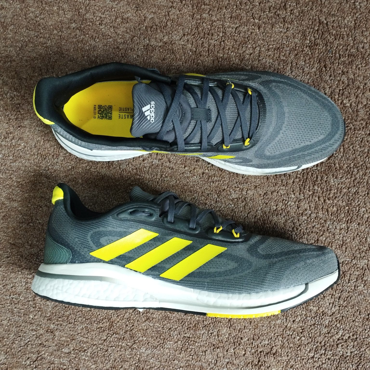 42-47. Кросівки бігові adidas Supernova Grey Yellow (GY8315)