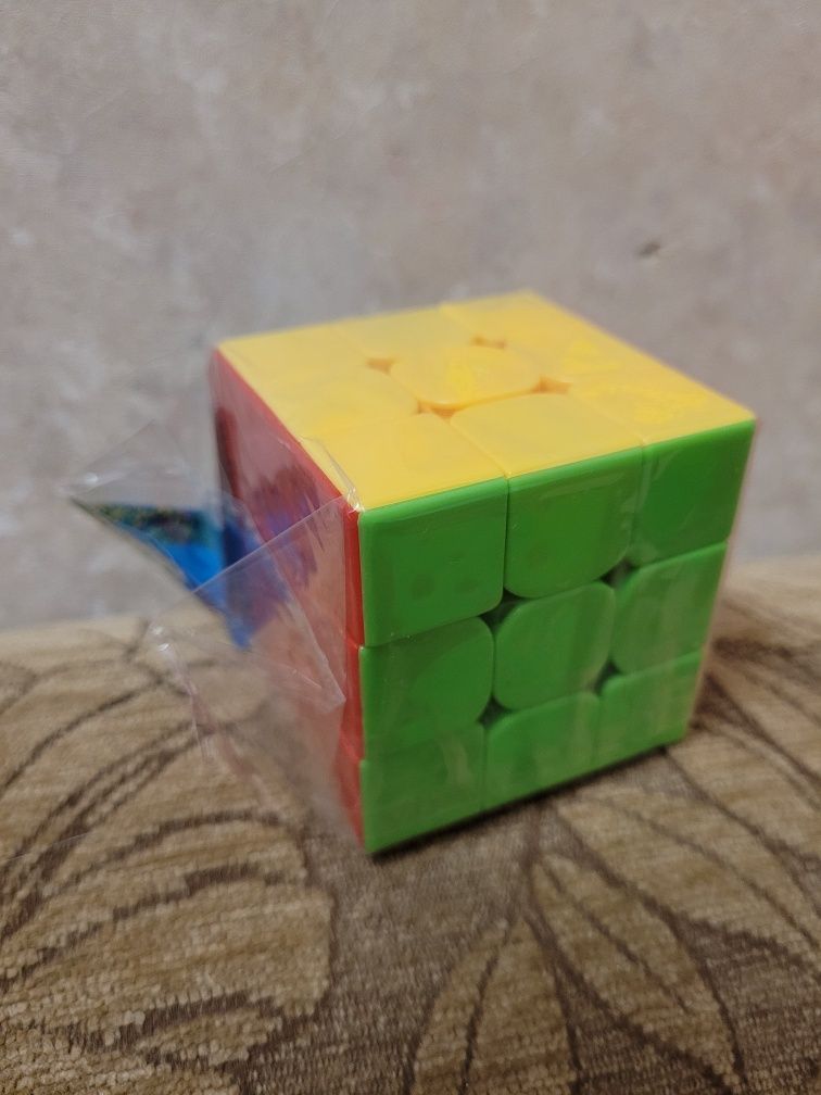 Продам кубик- рубик