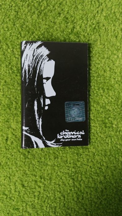 Originalna Okładka albumu The Chemical Brothers Dig Your Own Hole