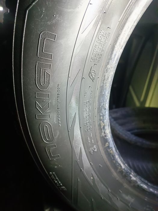 Продам зимову гуму 265/60/18 nokian hakkapelitta