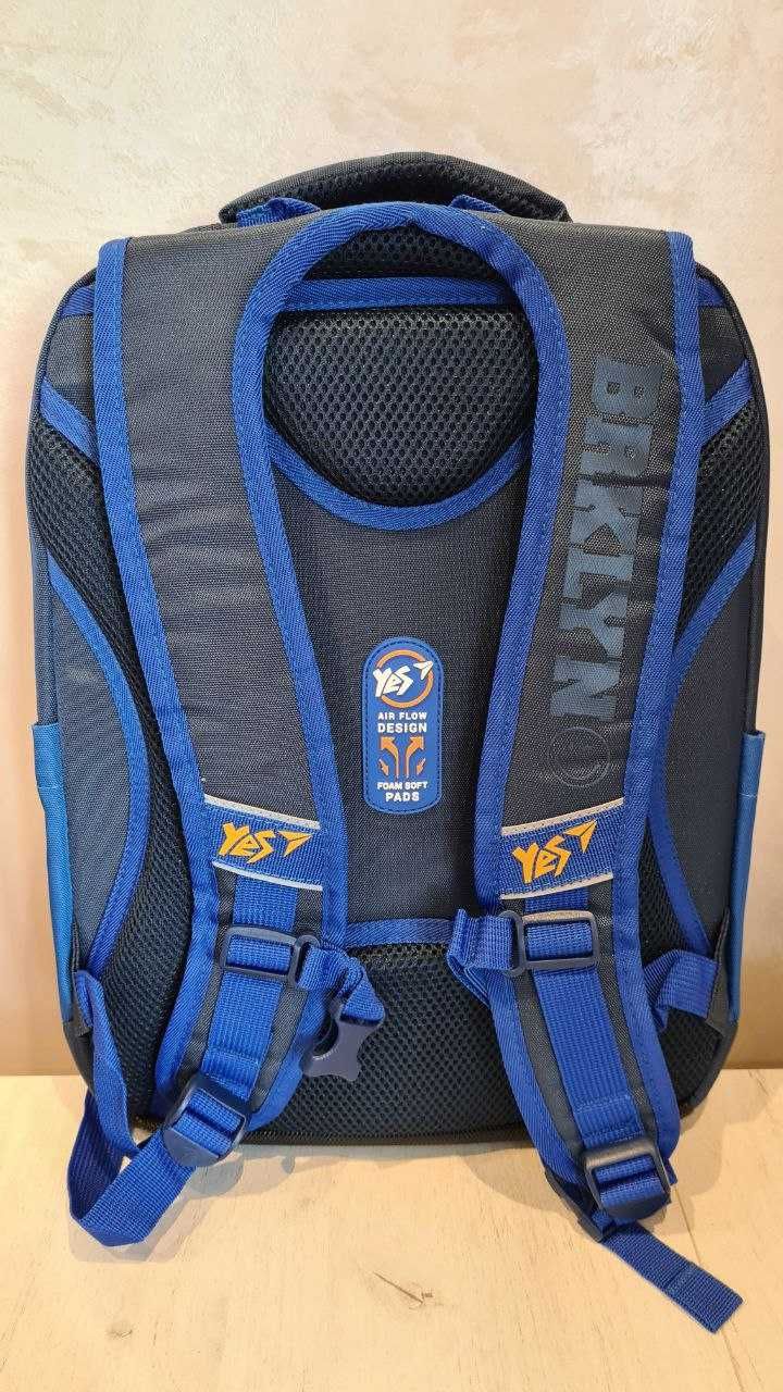 Рюкзак школьный YES S-30 Juno XS "Smiley World College", синий