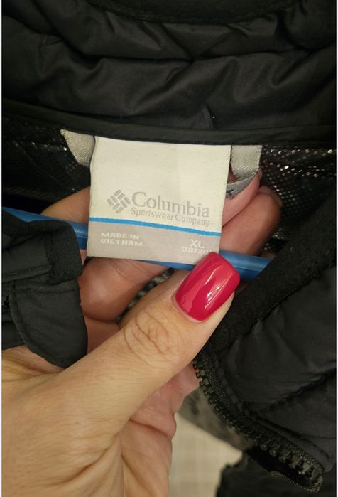 Жіноча куртка Columbia S-M нова