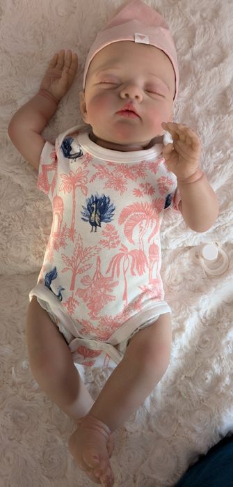 Śliczne maleństwo w typie Reborn