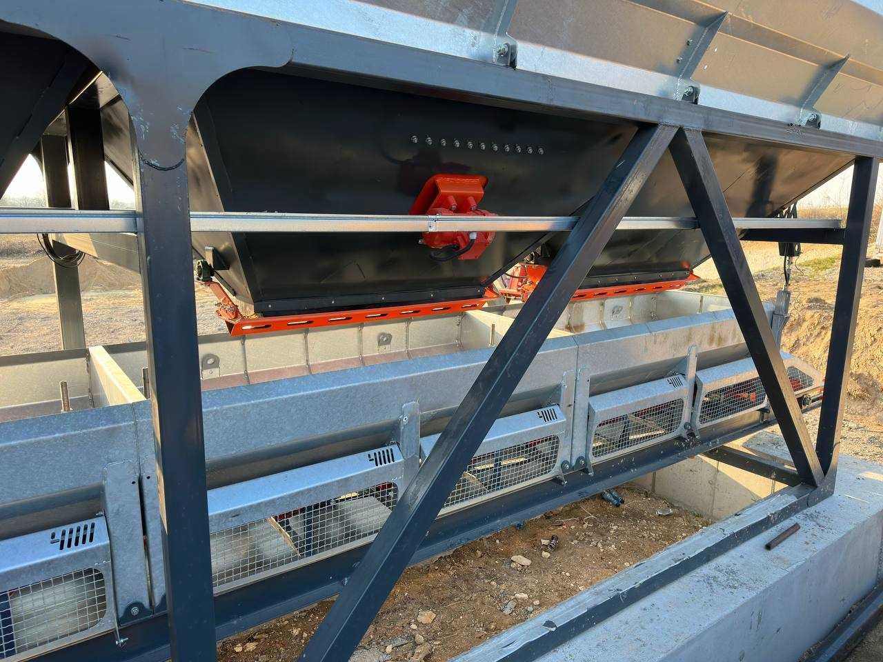 Bbunkier 60 m³ do wytwórni betonu z 3 przegrodami, ocynkowany