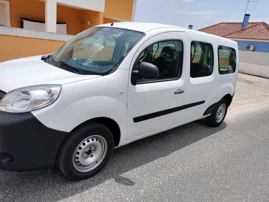 Renault Kangoo maxi 5 lugares