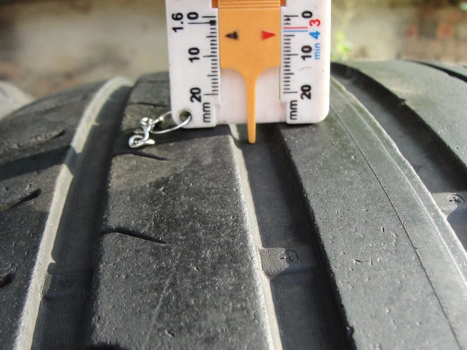 Резина 255/40R21 DUNLOP - 4шт. Лето - Есть другие шины