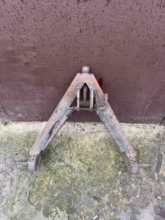 Трикутник рамка автосцепка МТЗ ЮМЗ Т40 Рамка під трикутник МТЗ ЮМЗ Т40