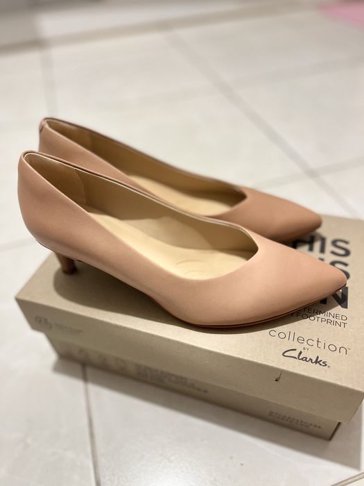 Туфлі-човники Clarks