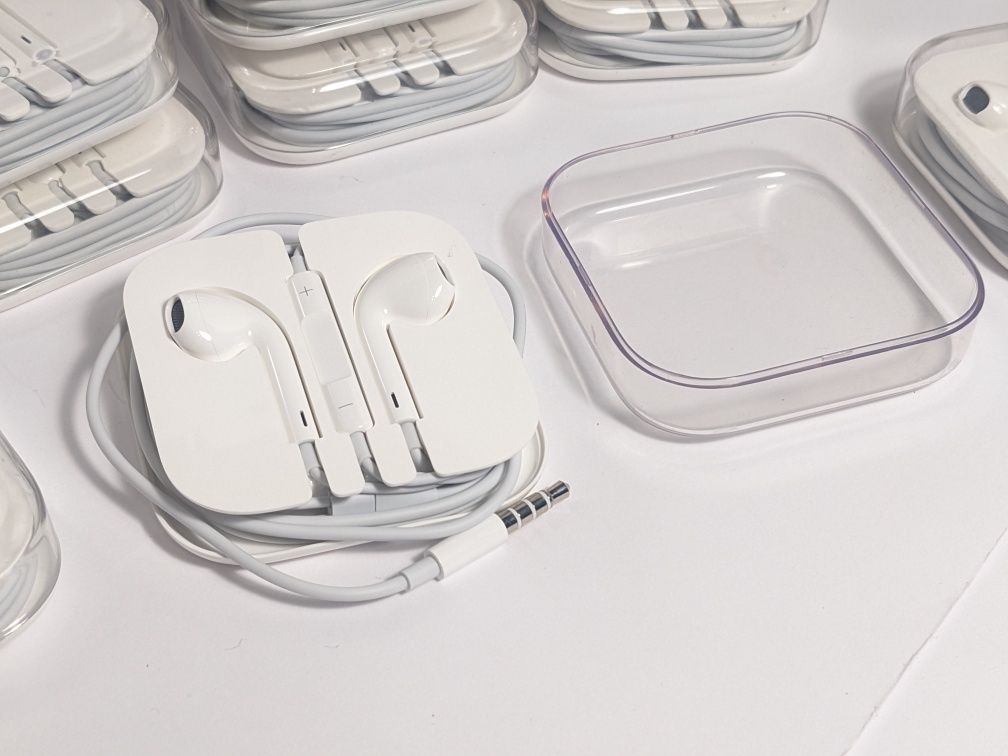 ОРИГІНАЛЬНІ Навушники Apple Earpods with 3.5mm Headphone Plug