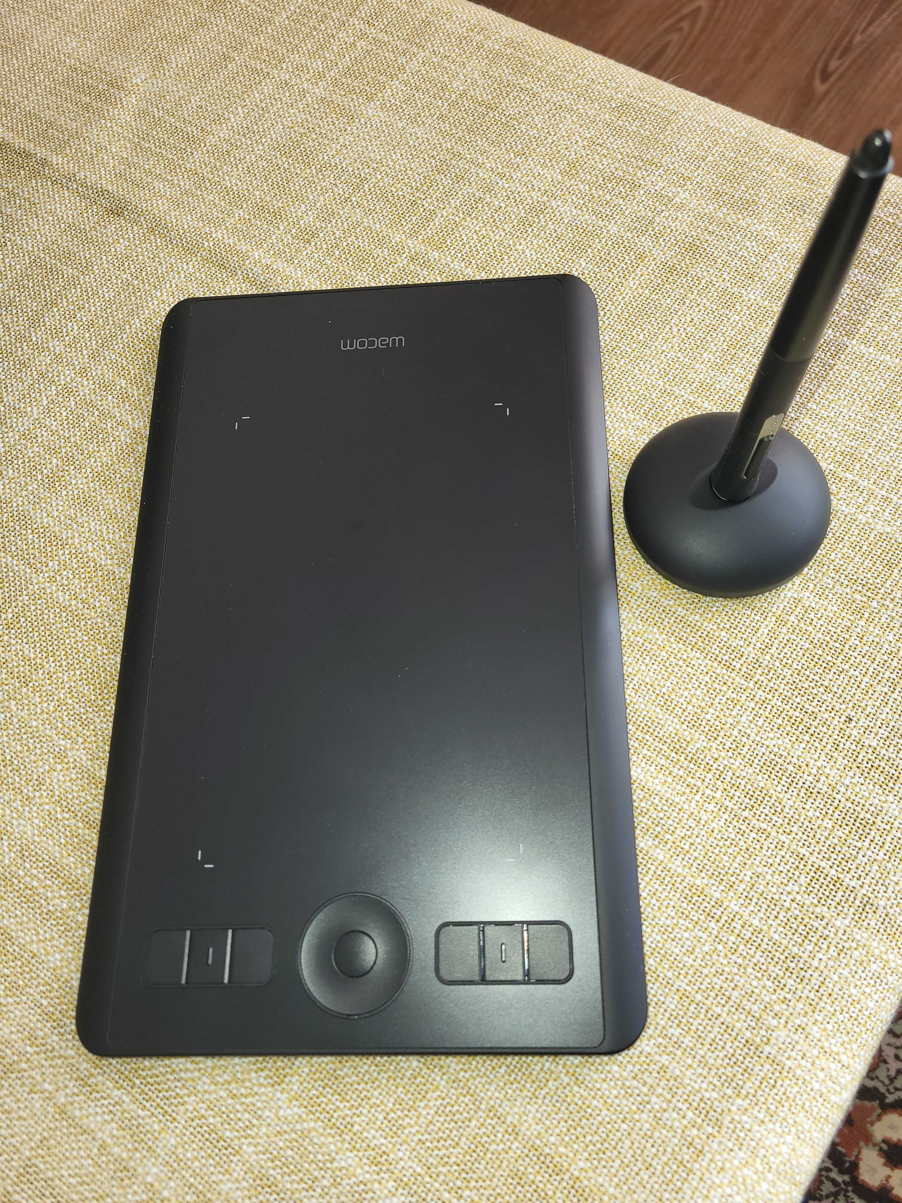 Графический планшет Wacom Intuos Pro S (PTH460)