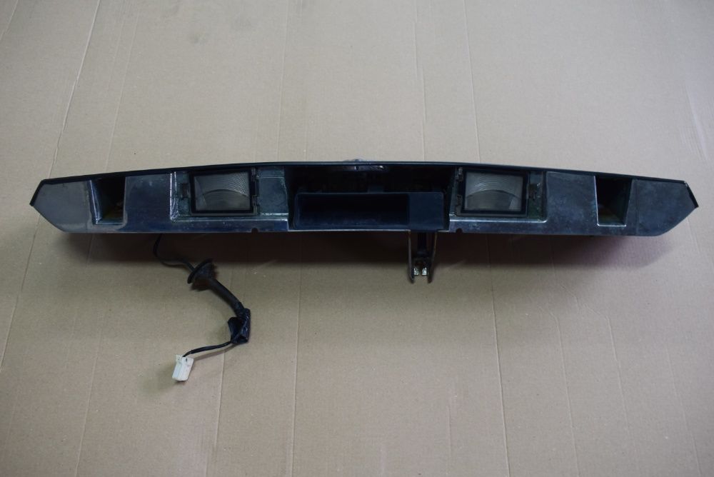 Blenda klapy Dodge Nitro