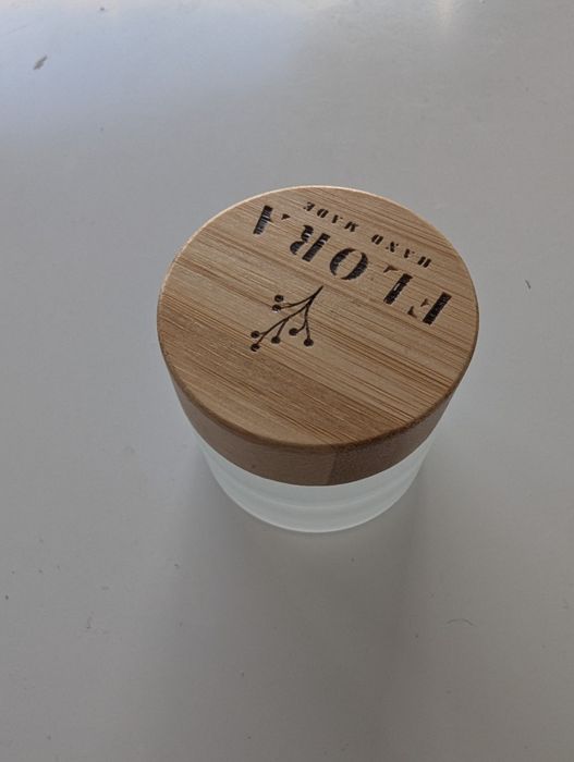 Frascos vidro e bamboo