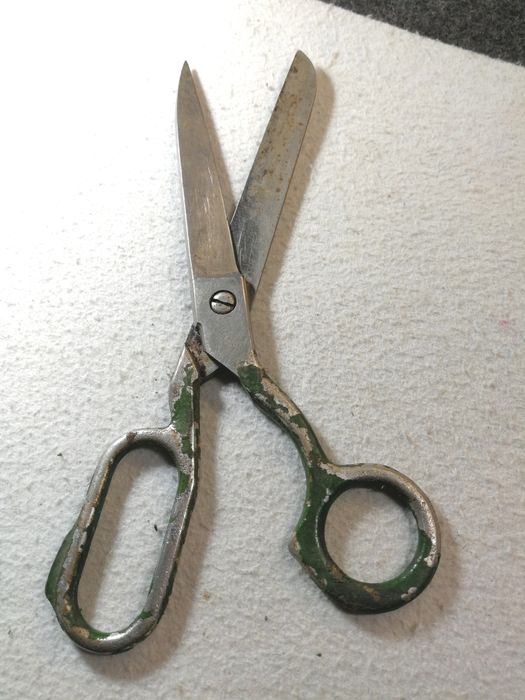 Підбірка інструментів зі сталі радянського періоду