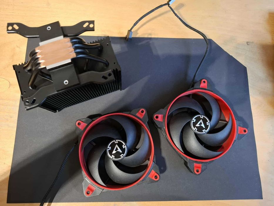 Arctic Freezer 34 eSports Duo 2x120mm