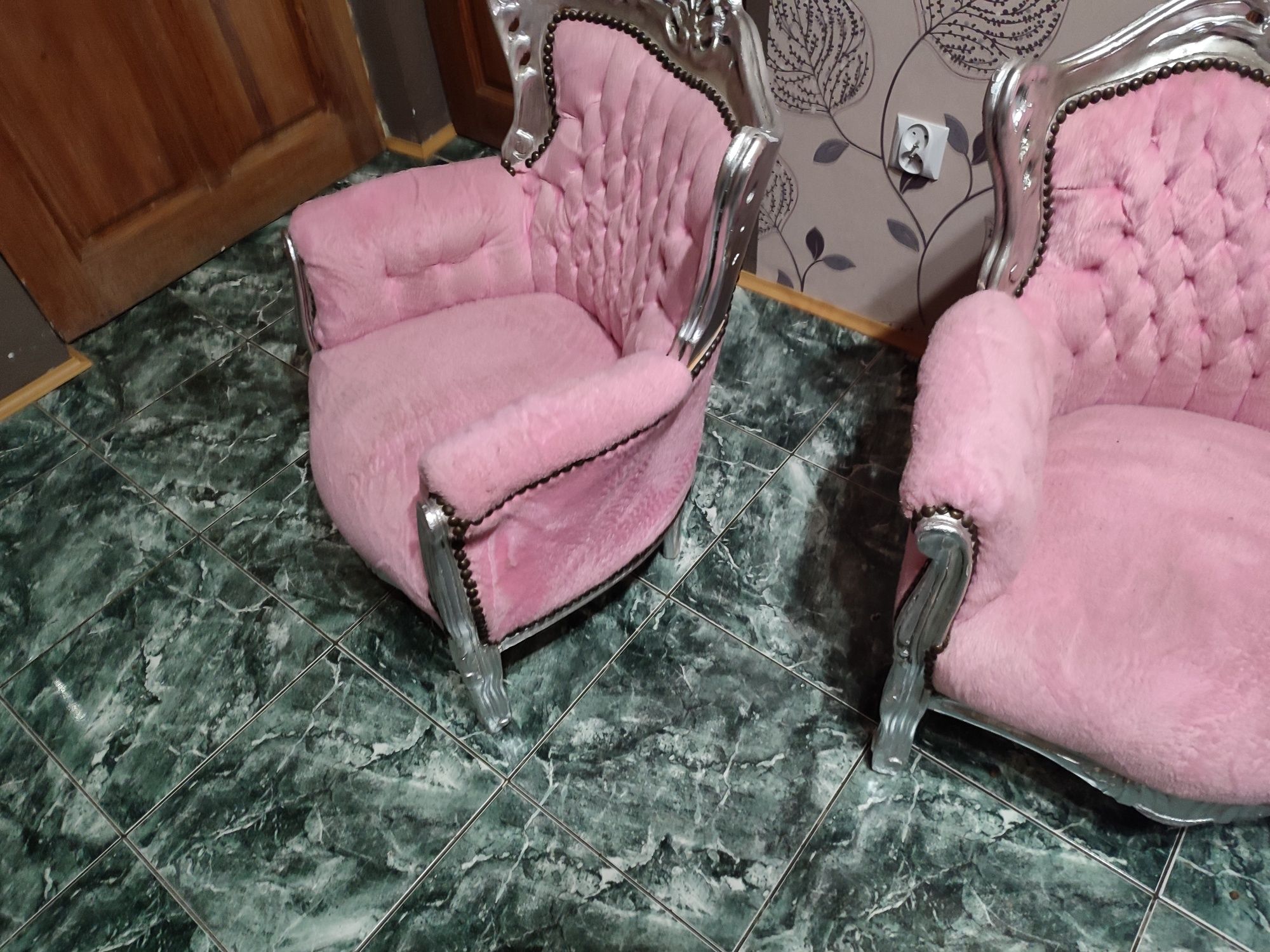 Fotel foteliki w stylu ludwikowskie ardeco dla dzieci do fotografii