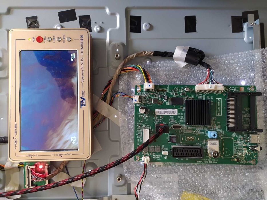 715G6947-M0G-000-004K  Main board  philips 40pfh4100/88 (v006)