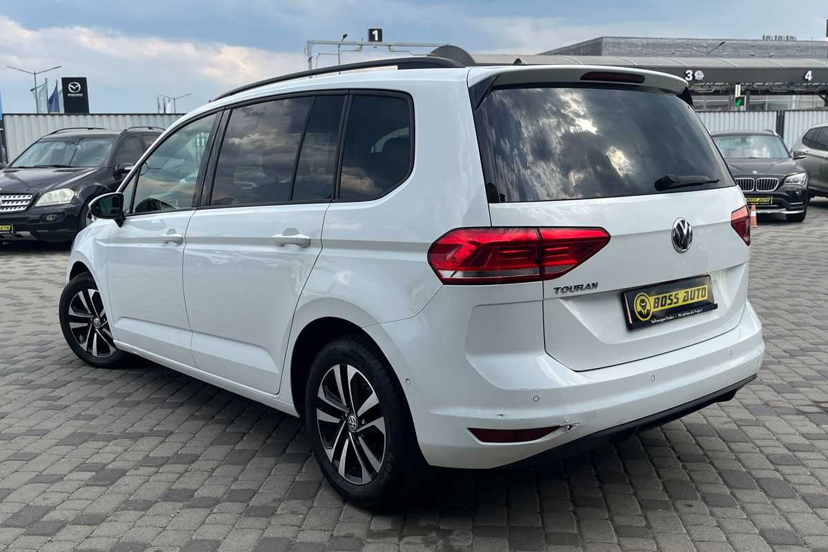 Volkswagen Touran 2019