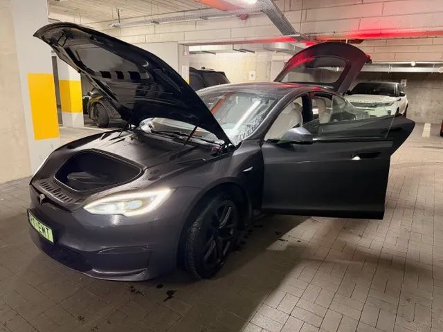 Tesla Model S Plaid 1020 km Salon Polska Gwarancja FV oklejony folią Autopilot