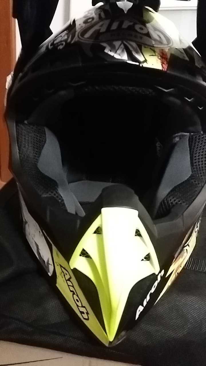 Kask motocyklowy Airoh Switch Pirate  roz.M  cross