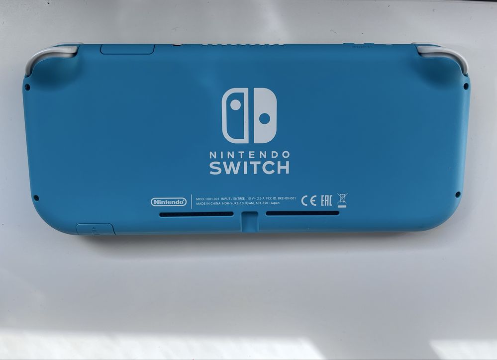 Nintendo Switch Lite Turquesa + 18 jogos digitais