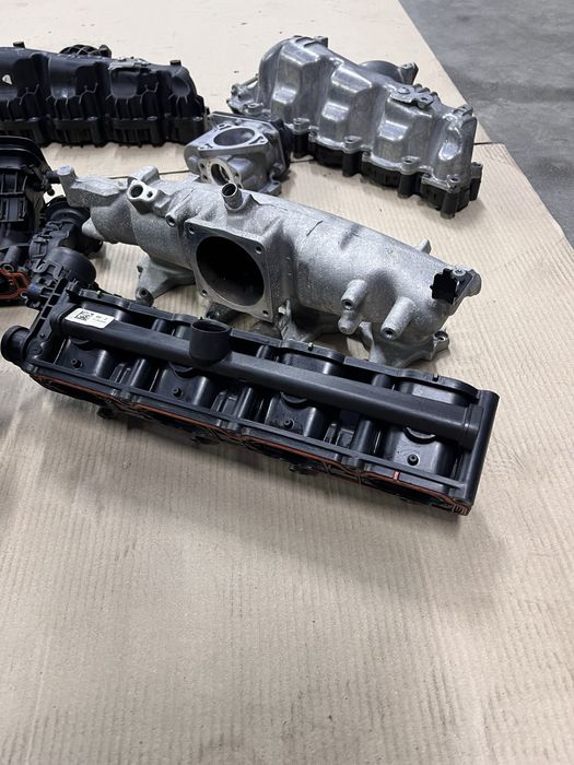 Впускний колектор Впускной колектор Ауді 2.0 TFSI TDI A4 A5 Q5