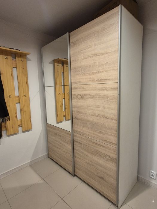 Szafa z drzwiami przesuwnymi | do przedpokoju | 218×154×60 | używana