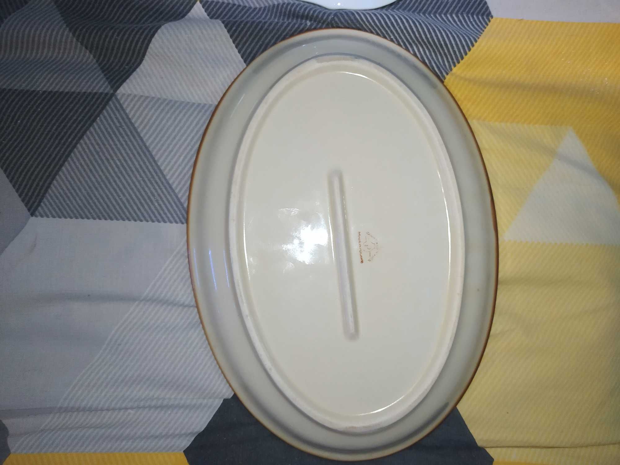 Sprzedam porcelanę i półmiski stare PRL.