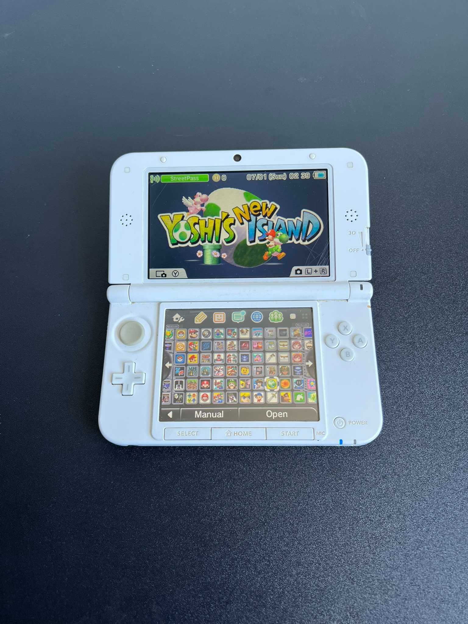 Nintendo 3DS XL Yoshi Edição Especial com 100+ Jogos