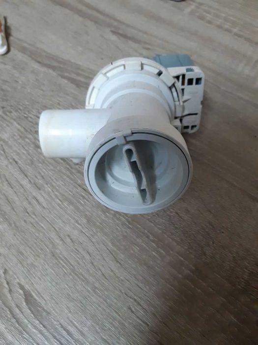 Стиральная машинка на разбор Ардо логика на 6 кг