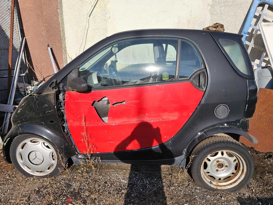Smart Fortwo 800CDI 2001 r.W całości na części bez dokumentów
