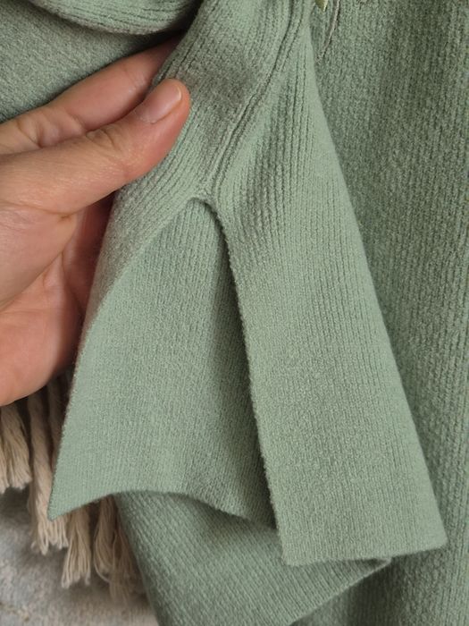 Кардиган зелений