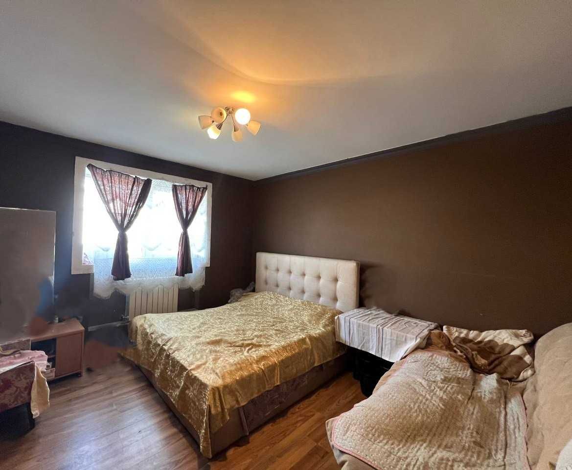 Дача 429,8м2, 5 кімнат, 24 сотки. Басейн, сауна, більярд. ID:674