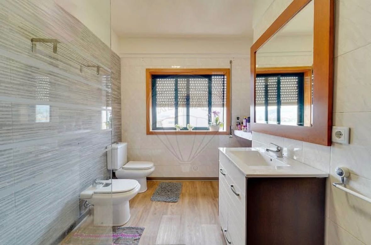 Apartamento T4 duplex