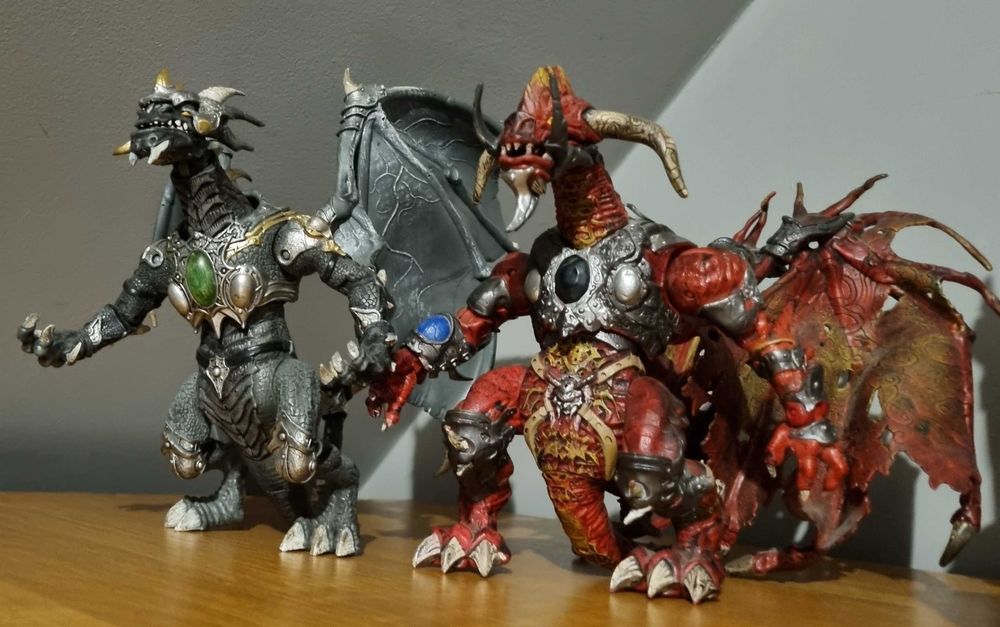 Mega blocks dragon metal age