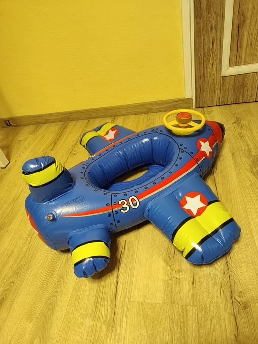 Dmuchany nadmuchiwany materac do pływania koło samolot