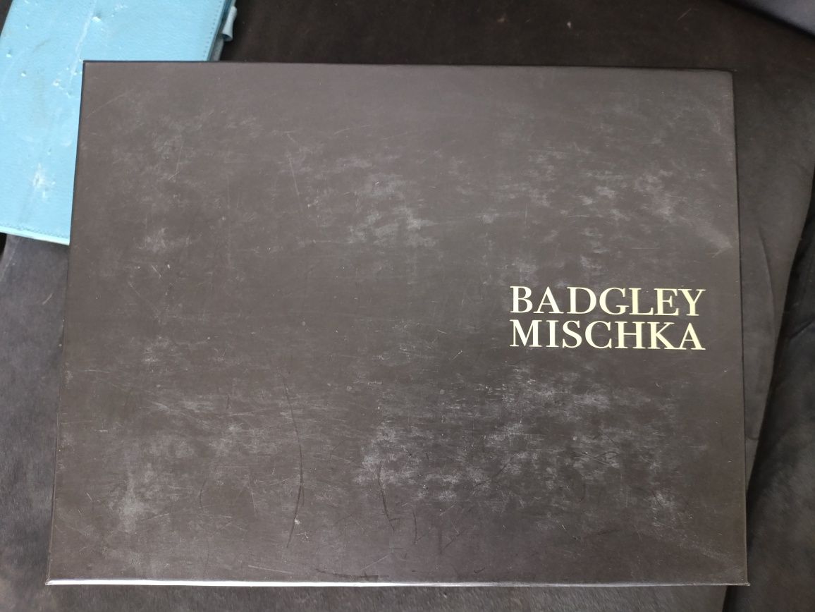 Buty ślubne Badgley Mischka