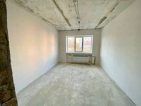 Простора квартира на Ювілейному