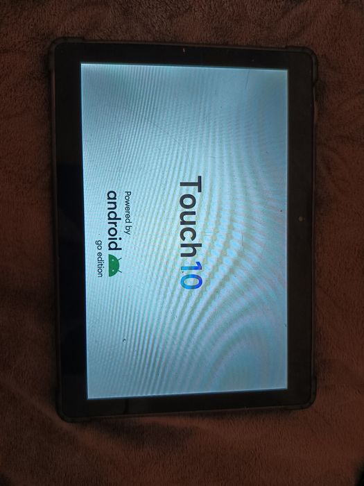 Планшет TOUCH 10